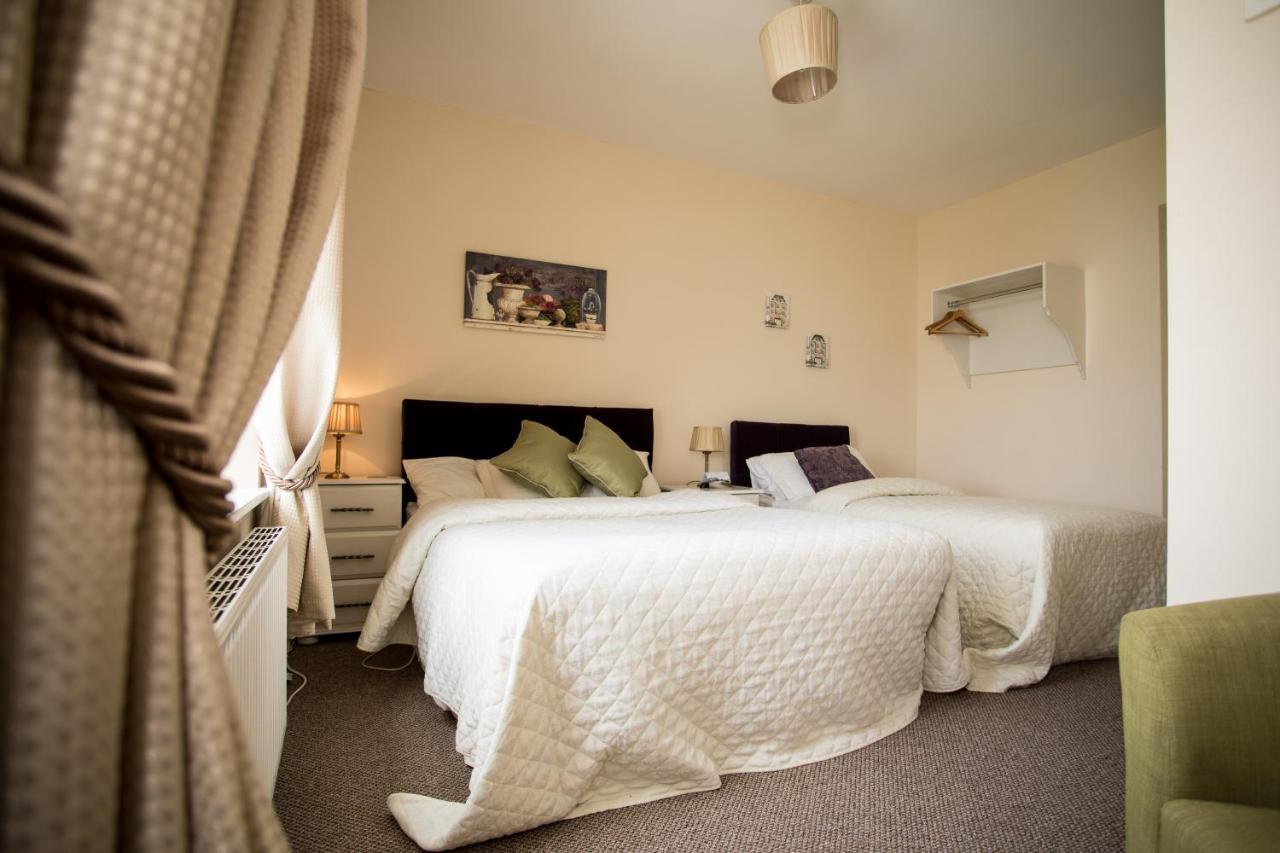 Coach House Lodge Rooms Lahinch Εξωτερικό φωτογραφία